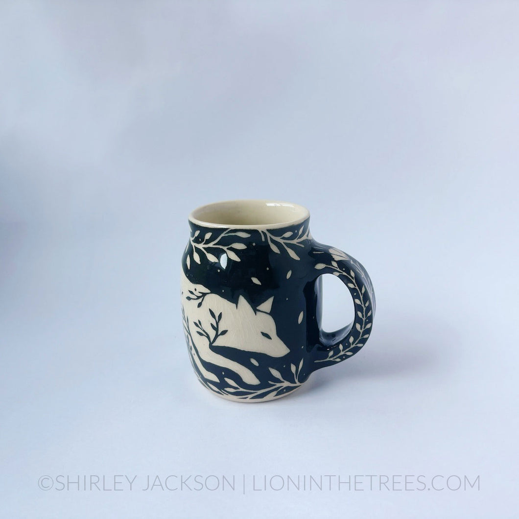 10oz Running Fox Mug