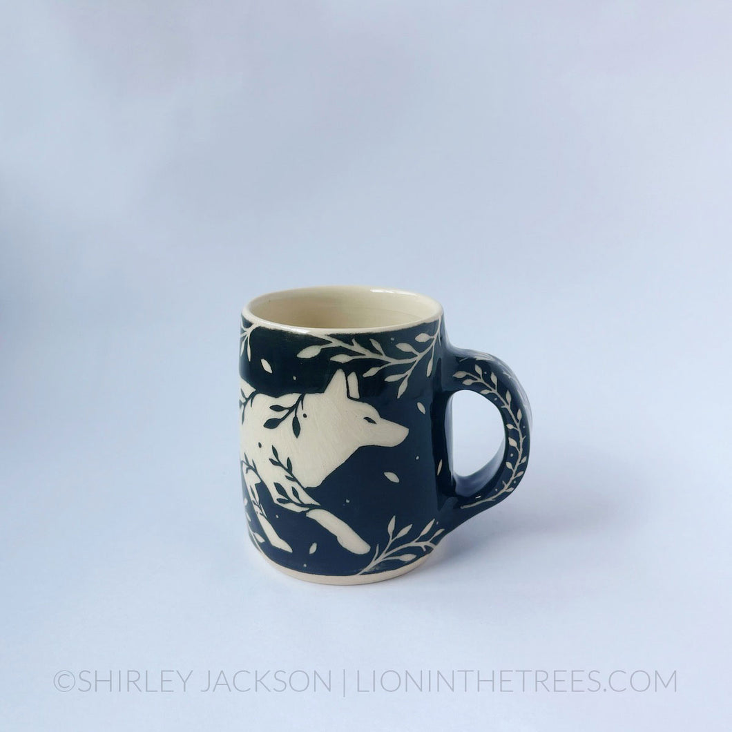 10oz Running Wolf Mug