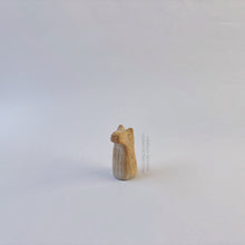 Gas Fired - Wolf Head Totem - B