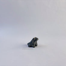 Mini Menagerie - Sitting Lion Totem