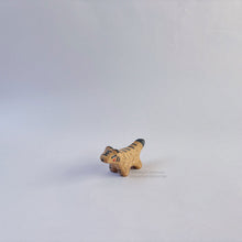 Mini Menagerie - Speckle Tiger Totem