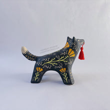 Poppy Wolf Totem